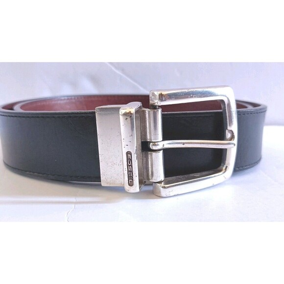 Fossil Reversible Belt Men's Black Brown Size 35 Center Hole Dress Work Belt - Picture 2 of 9